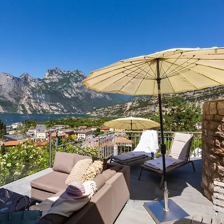 Fiore Torbole Sul Garda