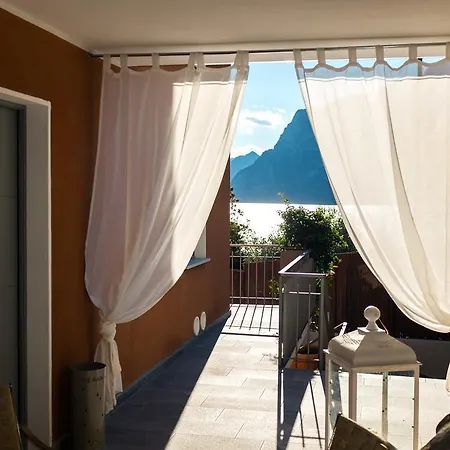 Fiore Holiday home *