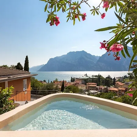 Fiore * Torbole Sul Garda